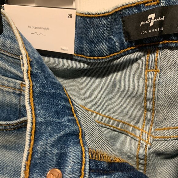 7 For All Mankind~ NWT!!~ HW Cropped - Picture 2 of 15